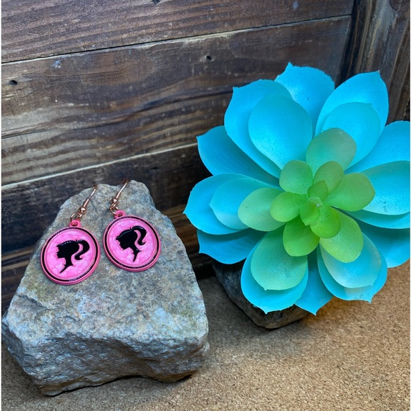Handmade Barbie Earrings - Picture 1 of 4